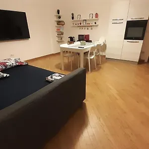 Interno5 Apartament